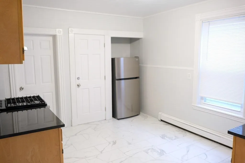 22 Howell St, Dorchester