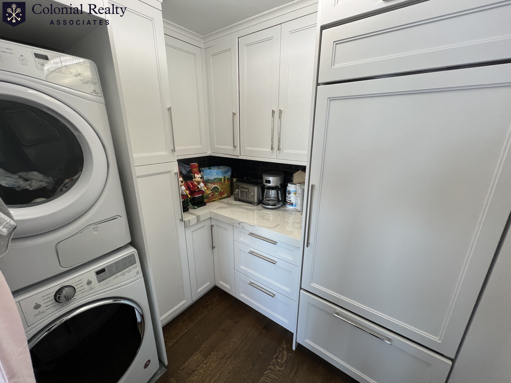 83 East India Row, Waterfront