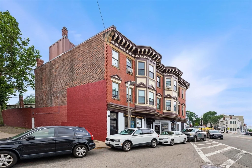 141 Emerson St, South Boston