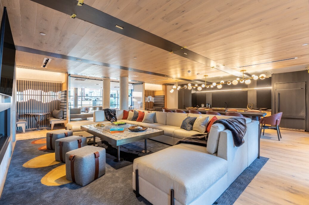 95 Saint Alphonsus St, Mission Hill