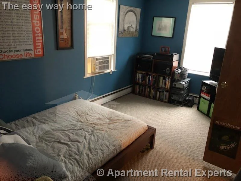 9 Lowell Ter, Magoun Square