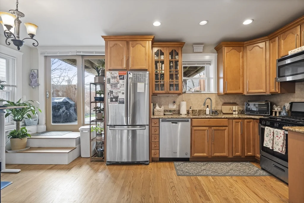 521 E 5th St, South Boston