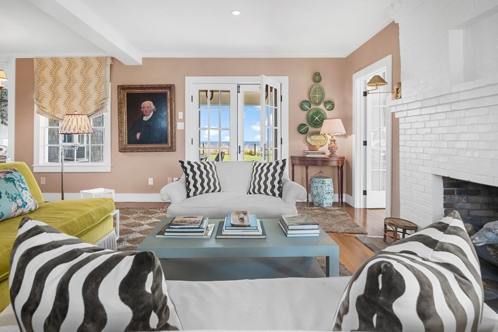 75 Baxter Rd, Nantucket