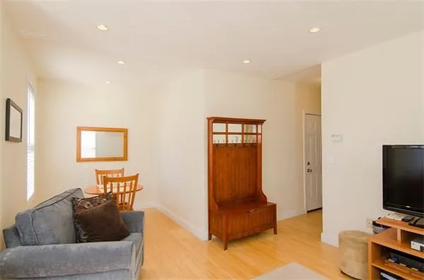 154 Boylston, Jamaica Plain