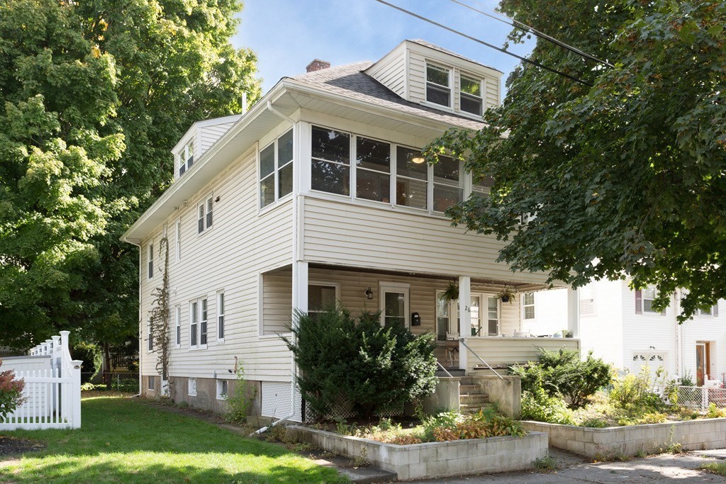 26 Boylston Rd, Newton Highlands