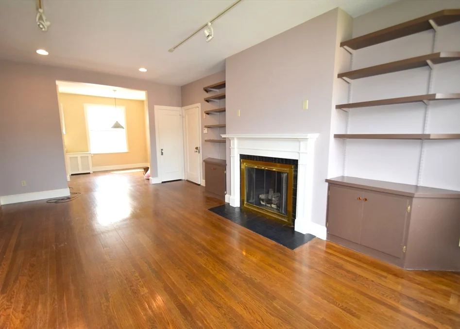 141 Beaconsfield Rd, Brookline