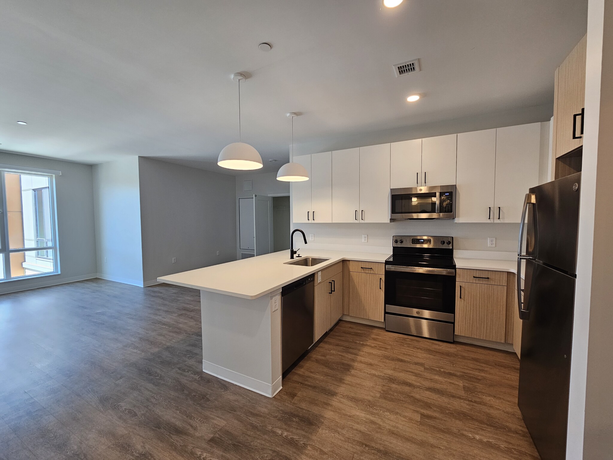 289 Walk Hill St, Roslindale