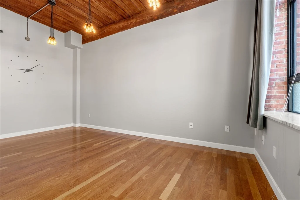 10 Linwood St, Malden