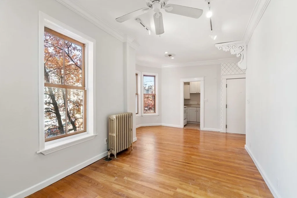 17 Cazenove St, South End