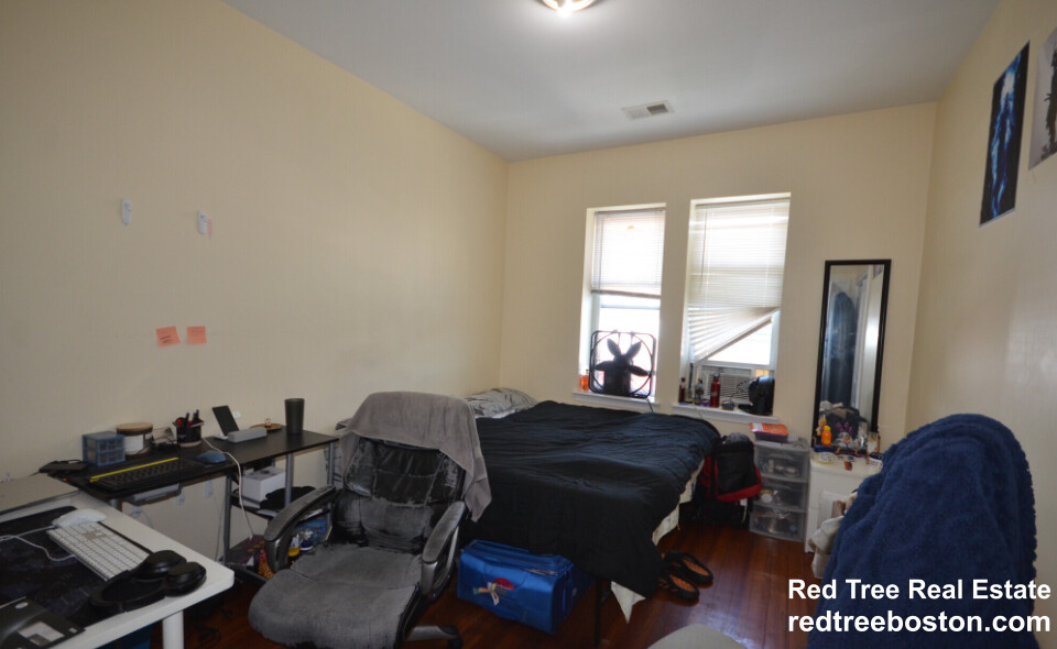 191 Boylston St, Jamaica Plain