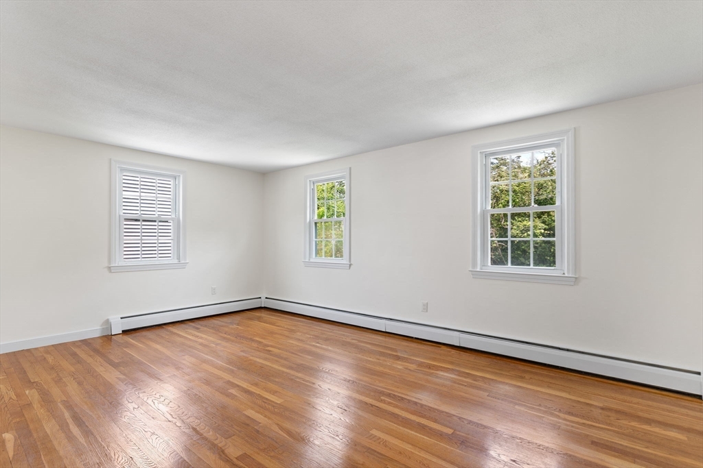 194 Glenellen Rd, West Roxbury