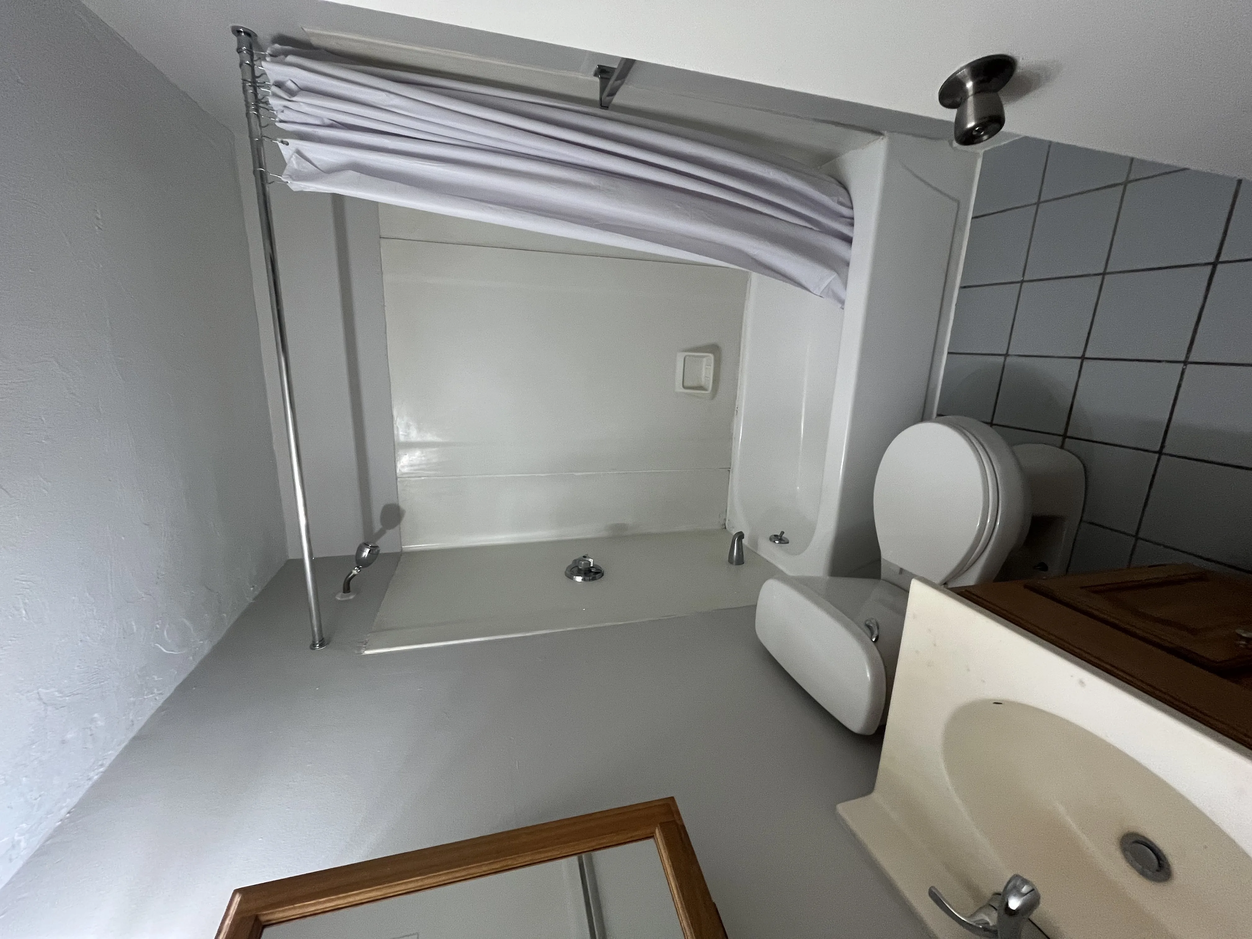 592 Cambridge St, Brighton