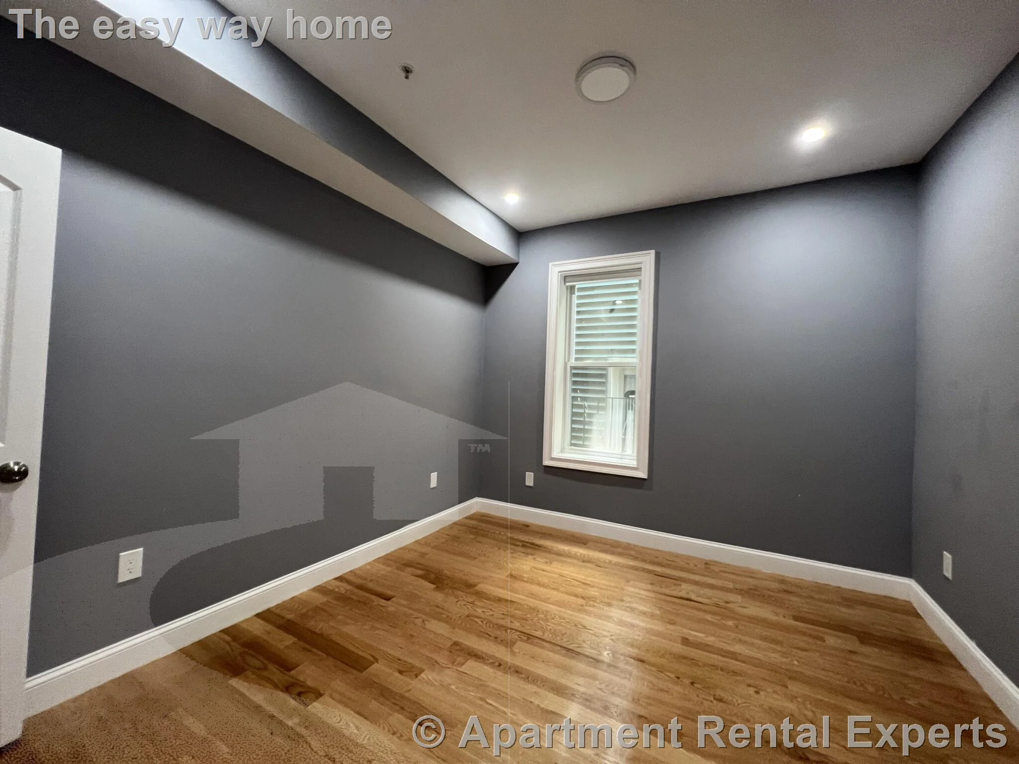 339 Cambridge St, East Cambridge