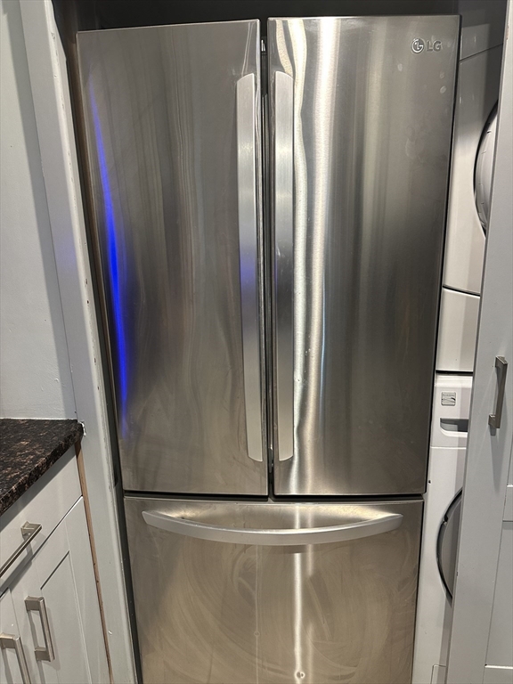 100 Rosewood Dr, Stoughton