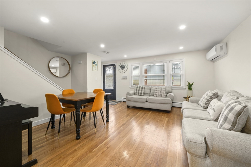 20-22 Popes Hill St, Dorchester