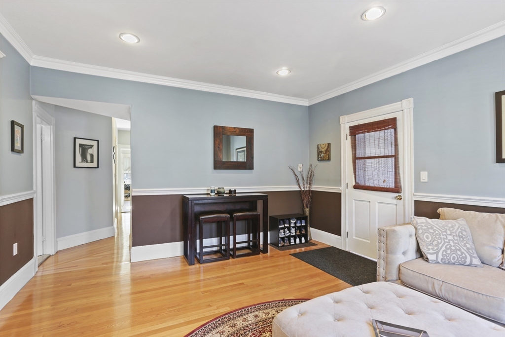 34 Bayard St, Allston