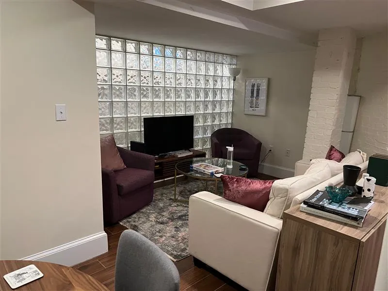 20 Highland Ave, Mid-Cambridge