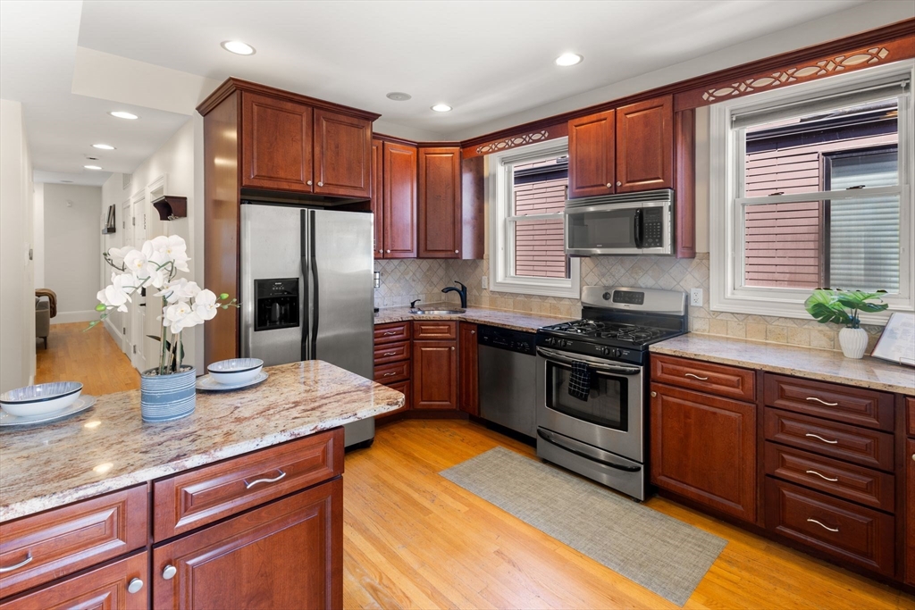 12 I St, South Boston