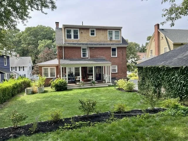 22 Longfellow Rd, Worcester