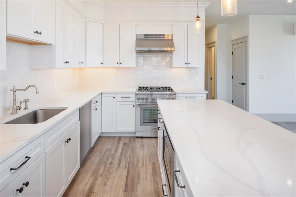 6 Market, Newburyport