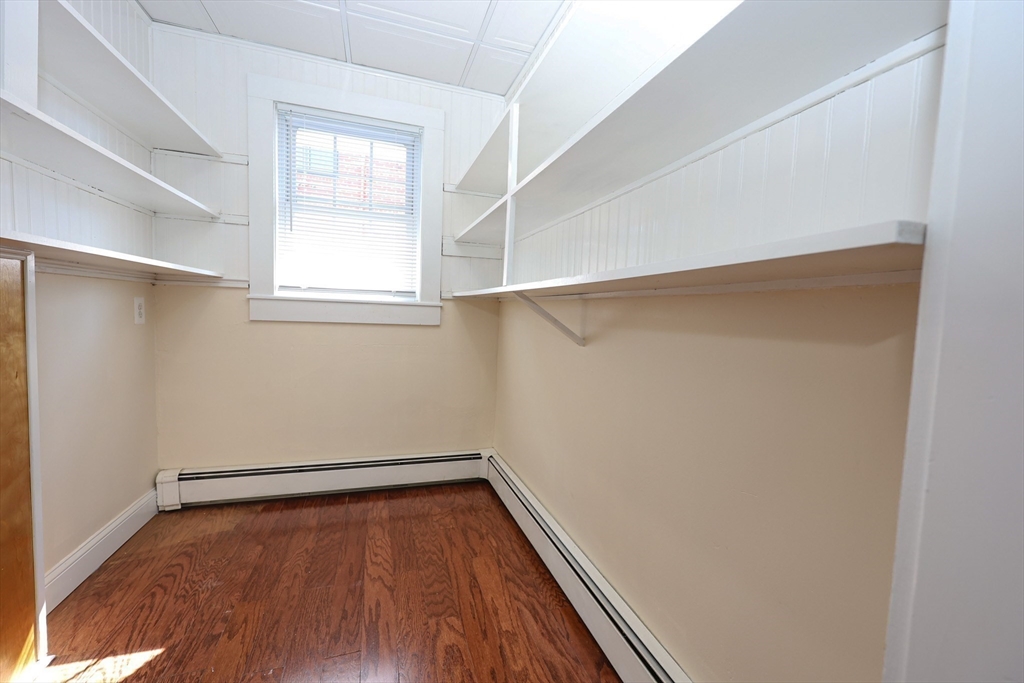 18 Pacific St, Rockland