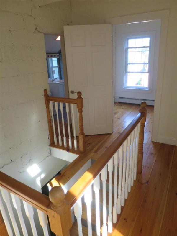 23 Lowell St, Spring Hill