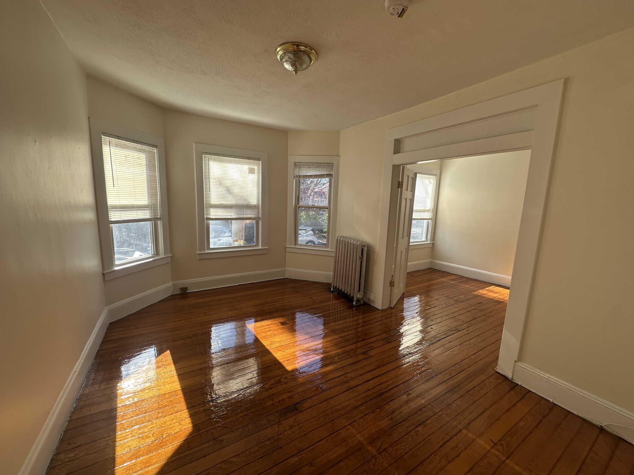 27 Forest St, Baldwin