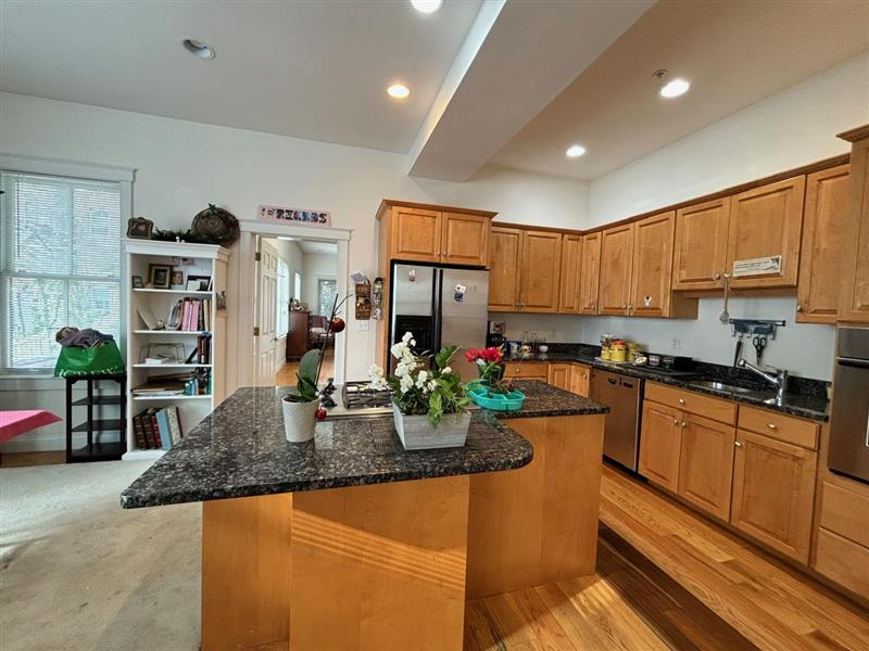 39 Inman St, Mid-Cambridge