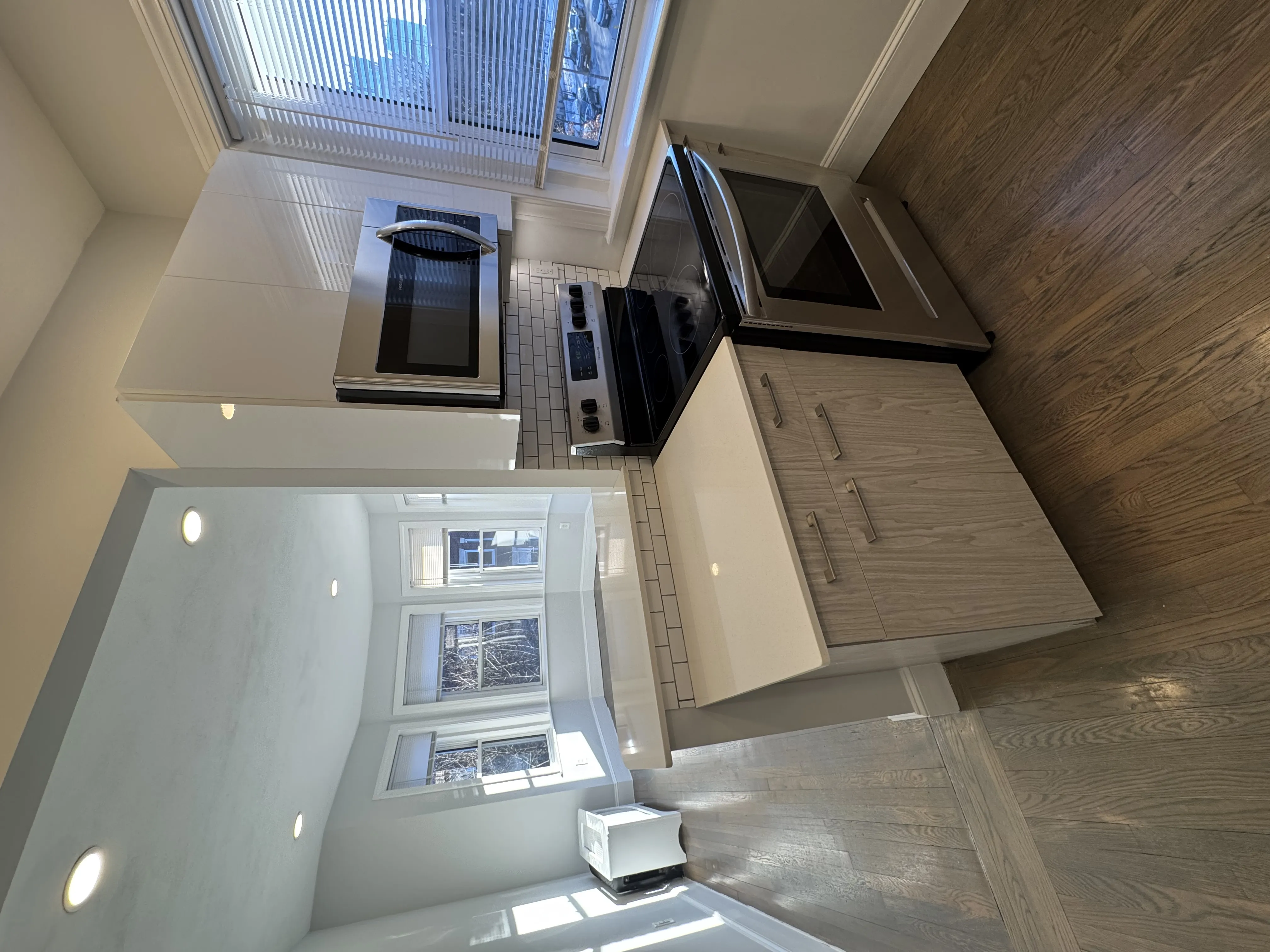 105 Queensberry St, Fenway