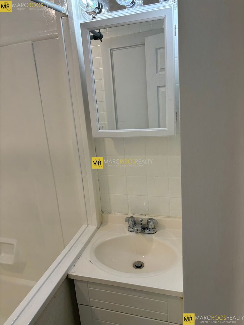 273 Maverick St, East Boston