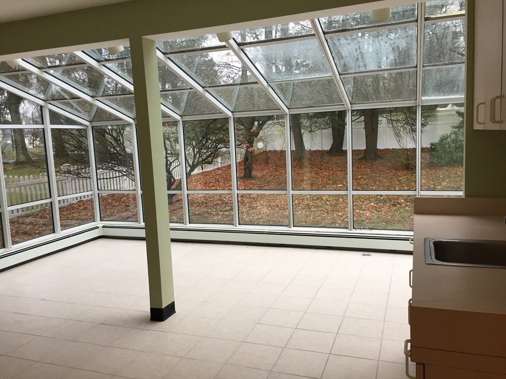 793 Dedham St, Newton