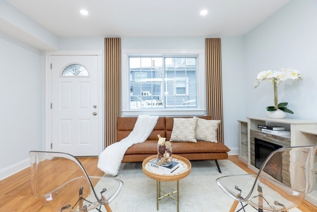 57 Howard St, Revere