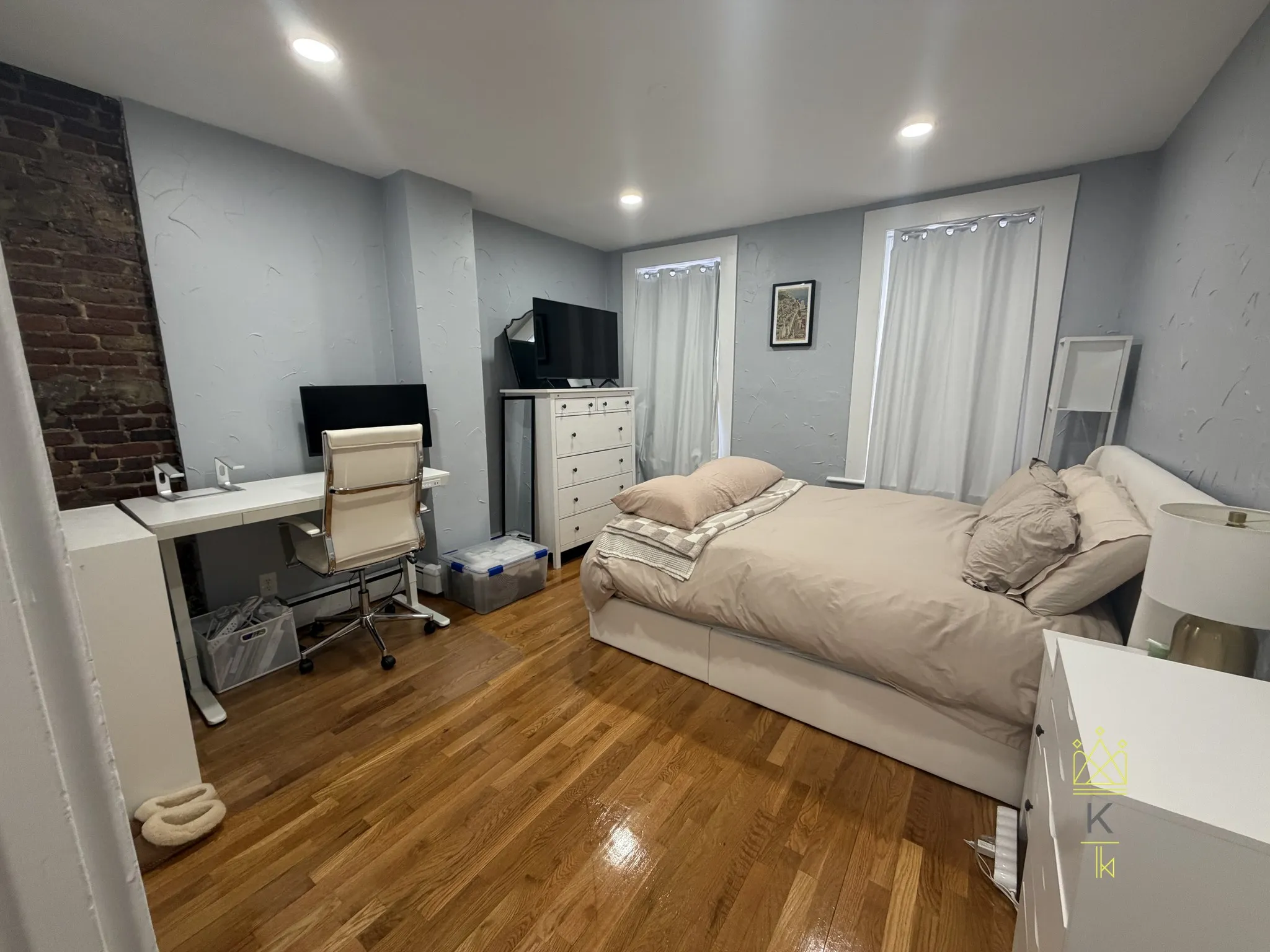 39 Irving St, Beacon Hill