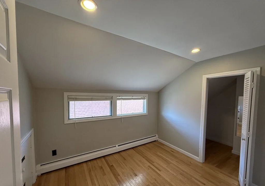 20 Benton Rd, Tufts University