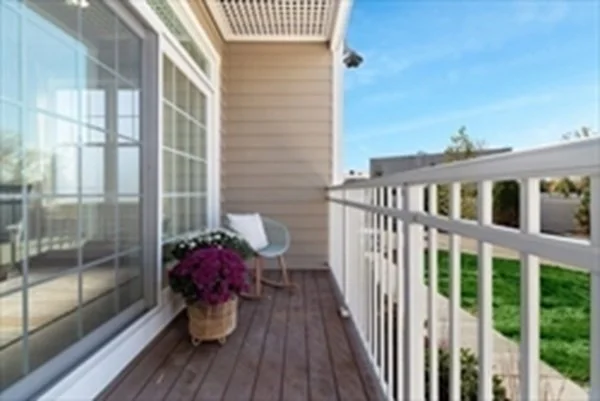 320 Middlesex Ave, Medford