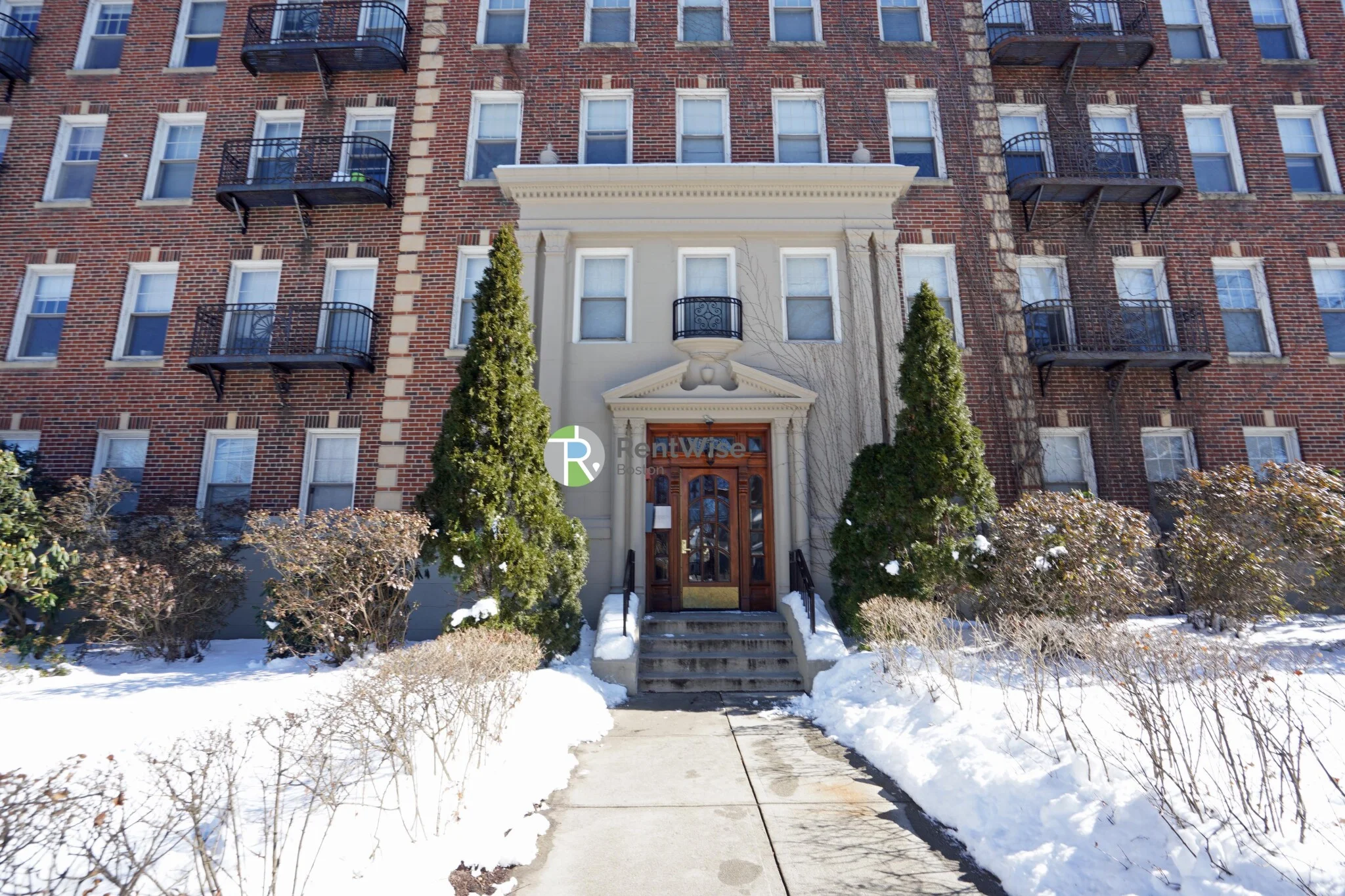 1850 Commonwealth Ave, Brighton