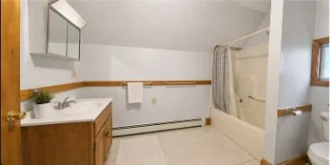 11 Powers Ave, Taunton