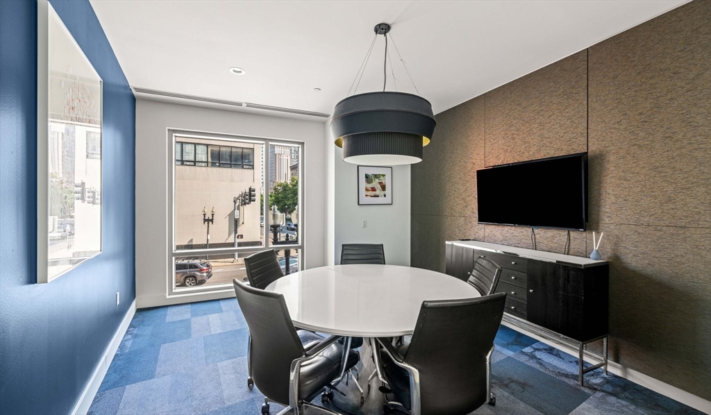 99 Kneeland St, Chinatown