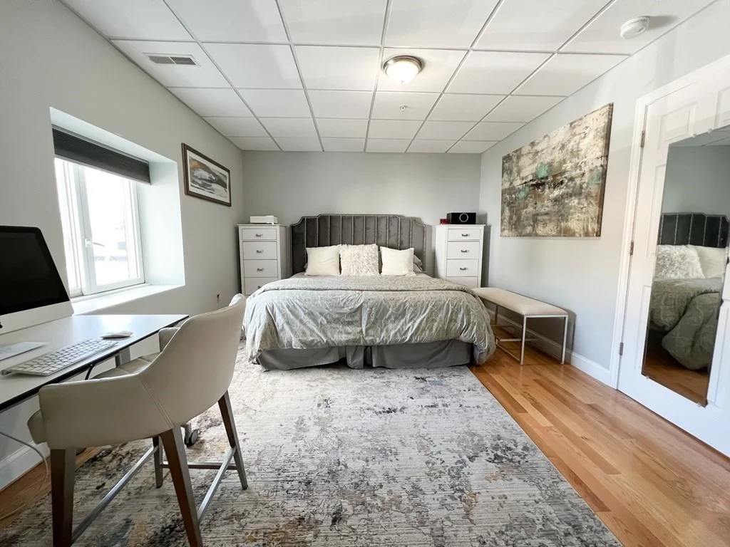 139R Linden St, Wellesley