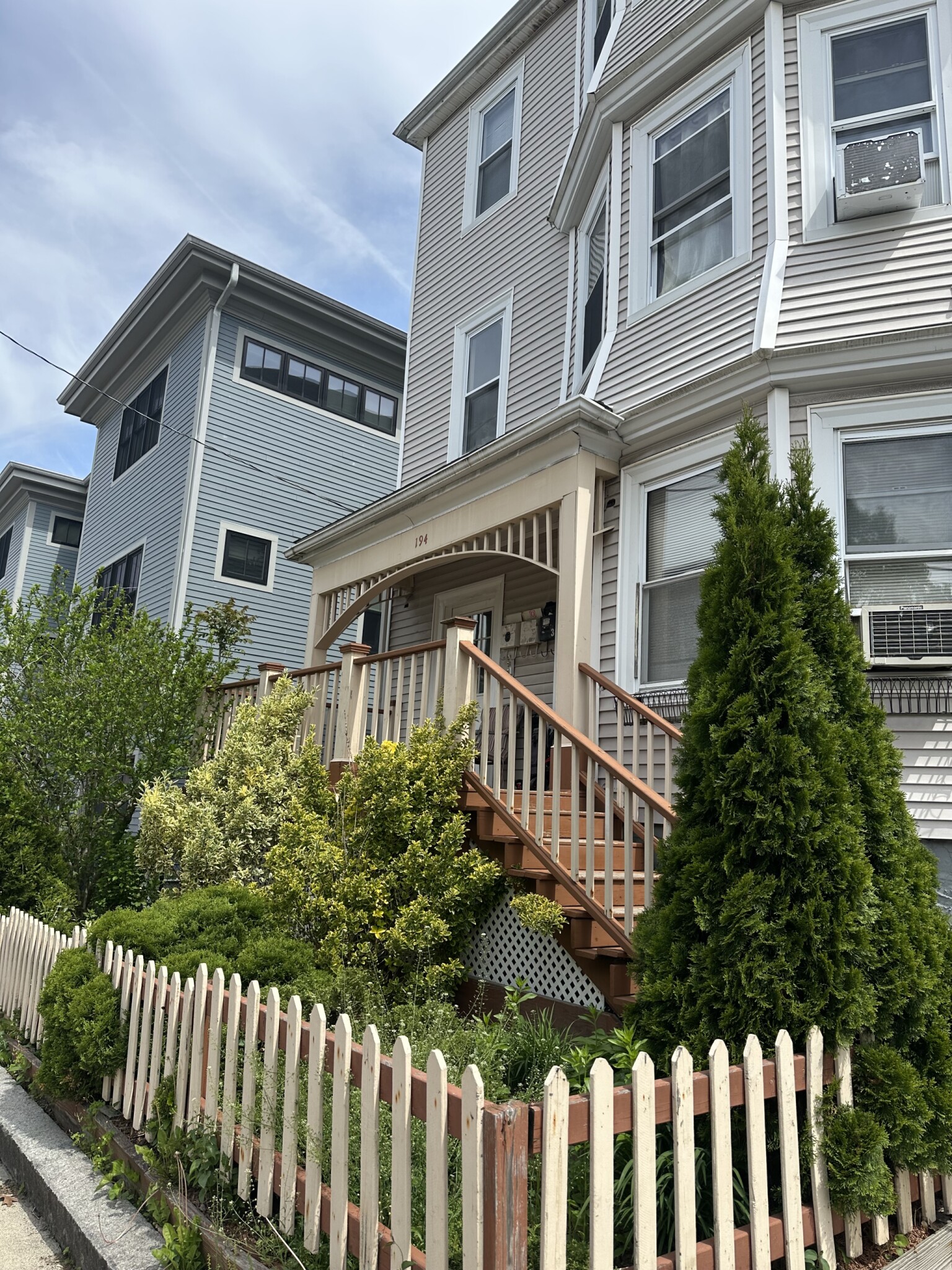 194 Boylston St, Jamaica Plain