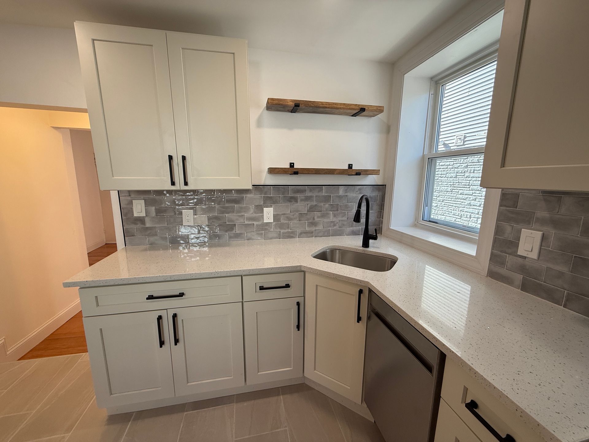 20 Chelsea St, East Boston