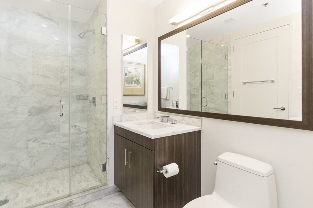 580 Washington St, Midtown