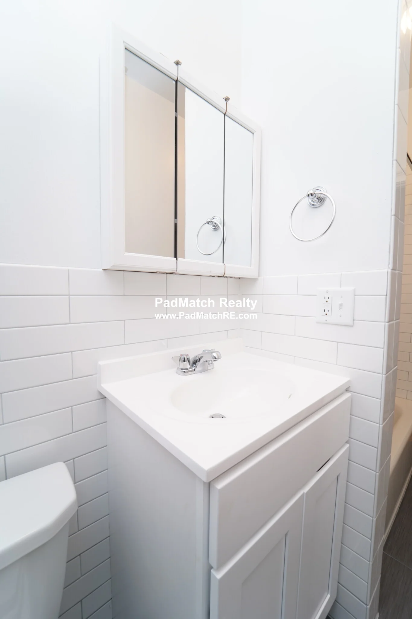 1800 Commonwealth Ave, Brighton