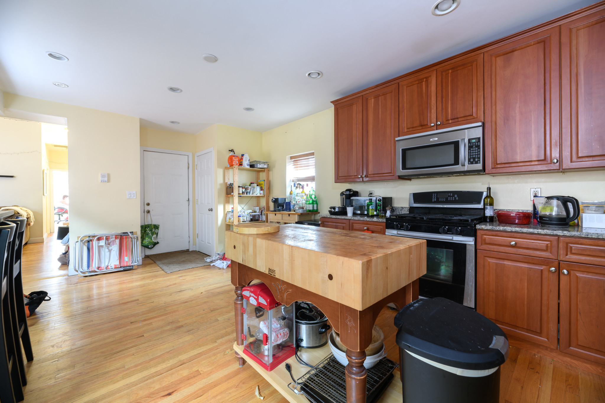 57 Otis St, East Cambridge