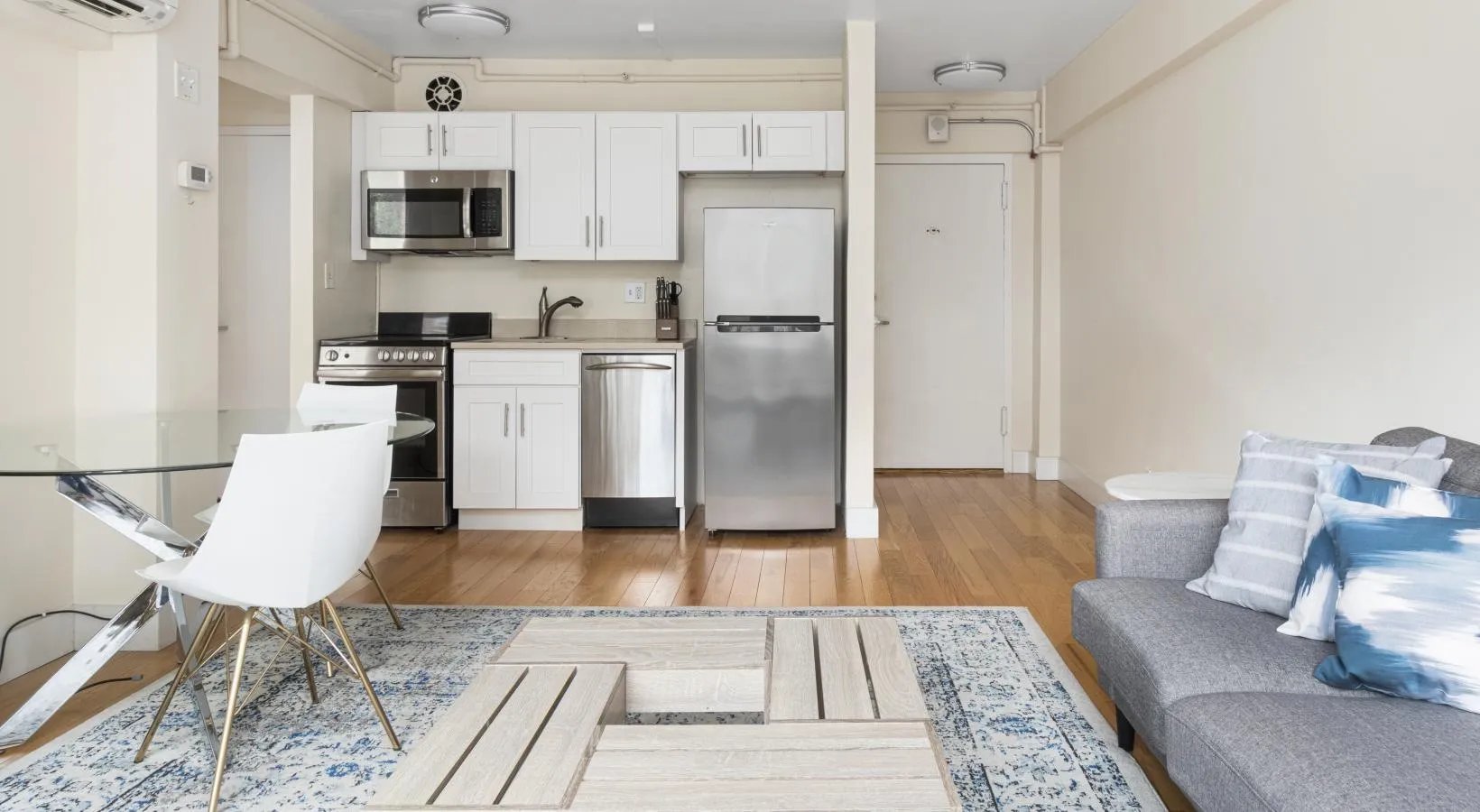 1440 Beacon St, Corey Hill
