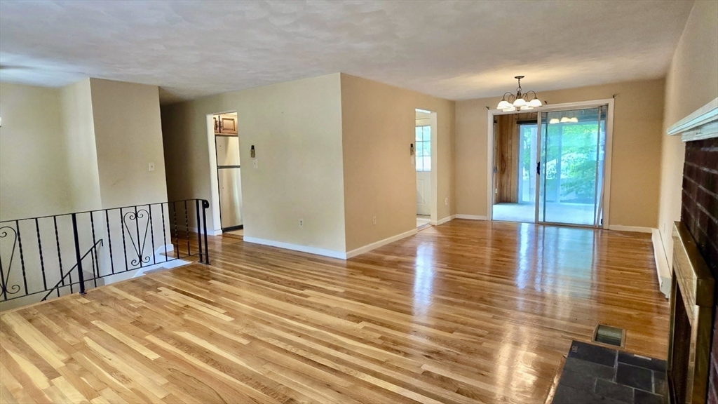 3 Concord Rd, Shrewsbury