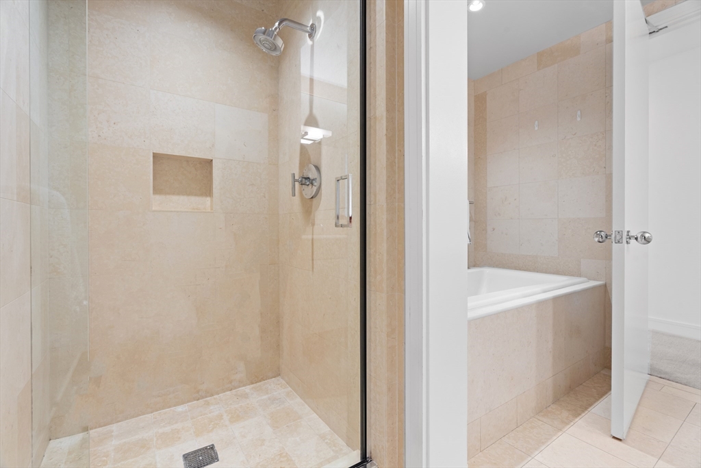 500 Atlantic Ave, Waterfront