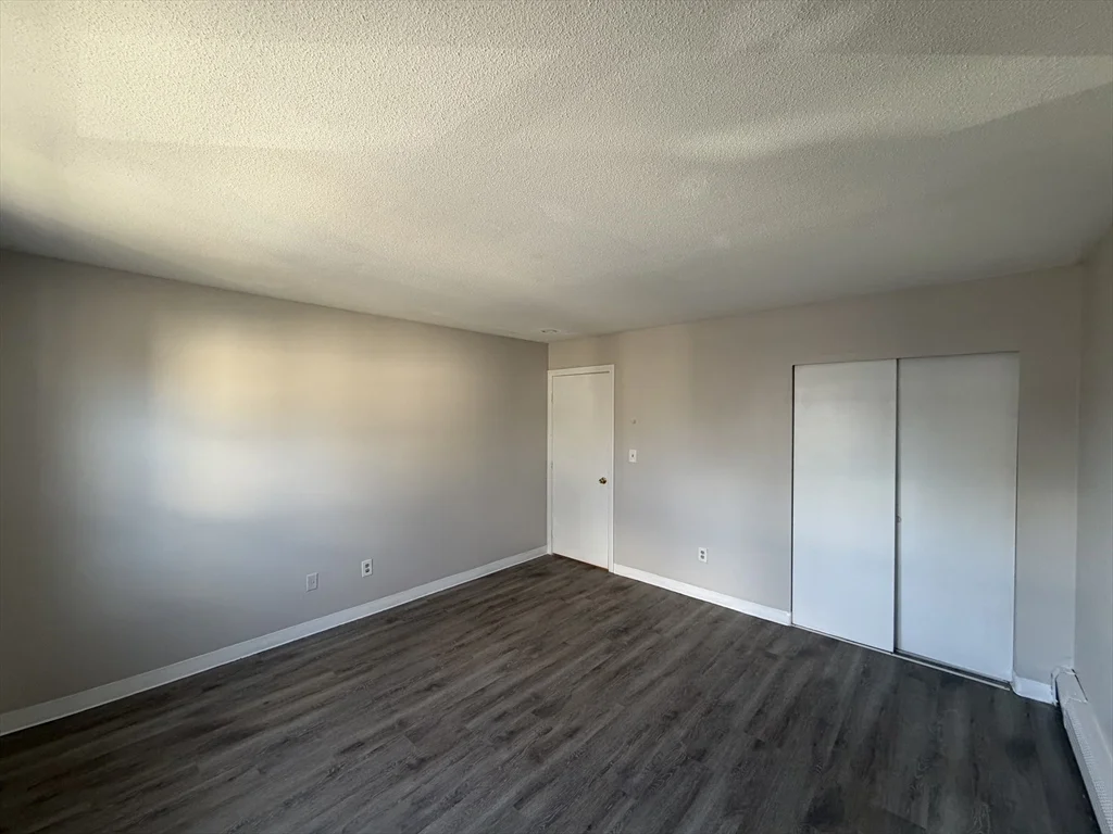 158-162 Water, Lawrence
