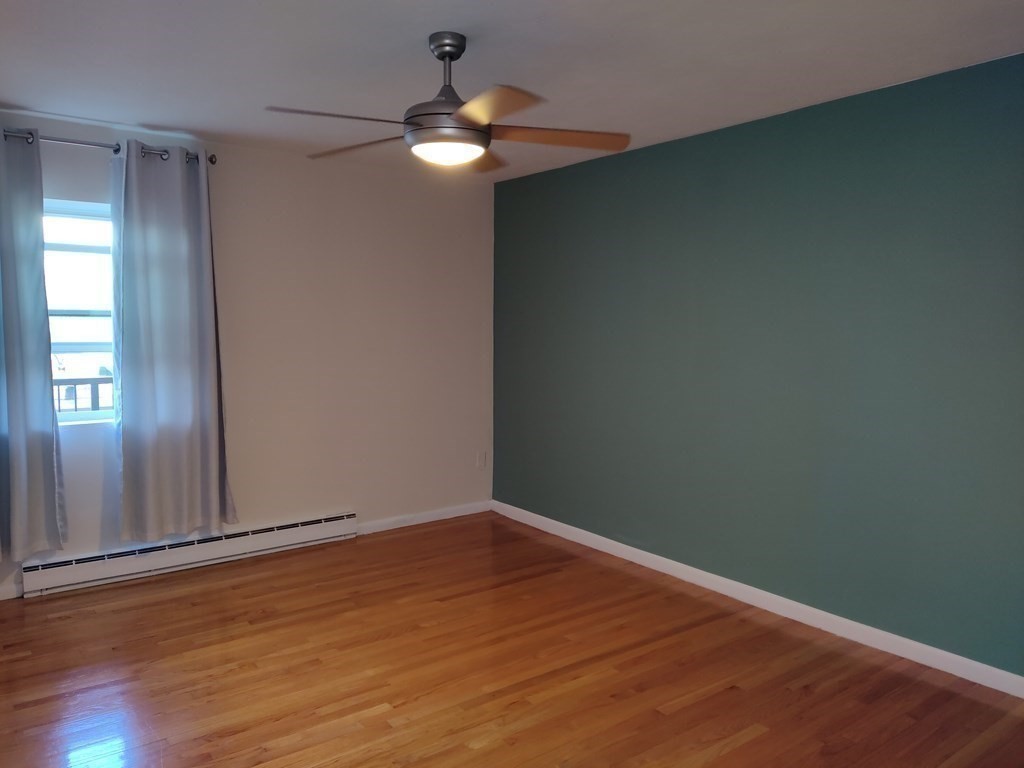 116 Spring St, West Roxbury