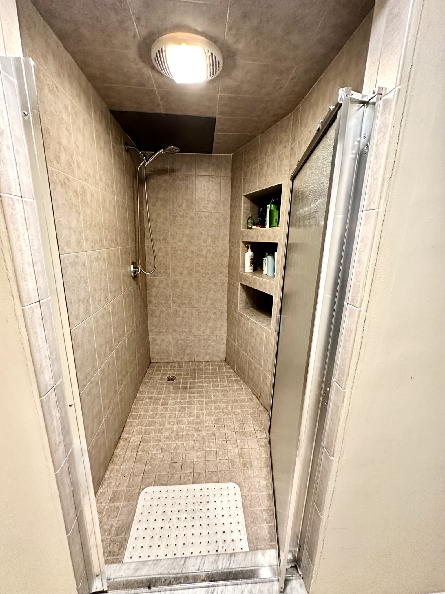 108 Myrtle St, Beacon Hill